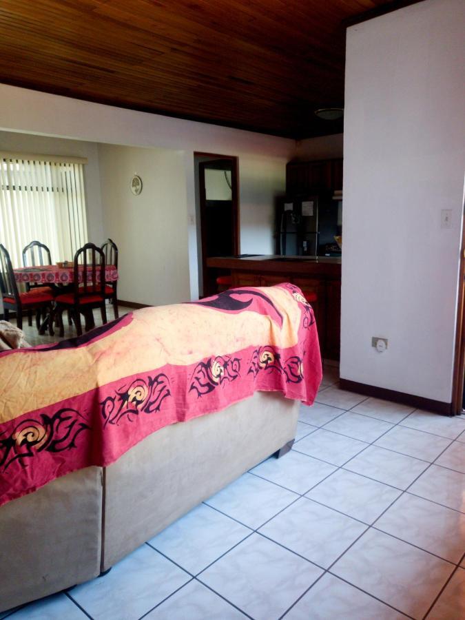 Don Carlos Place Upper Unit Алахуэла Экстерьер фото